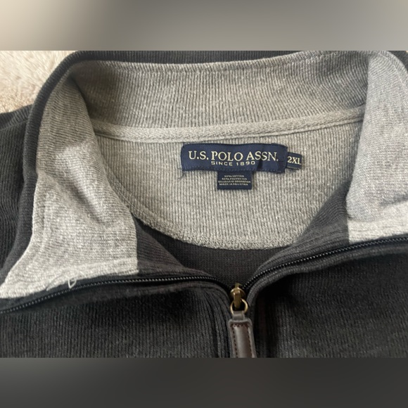 Men’s polo quarter zip - Picture 2 of 2